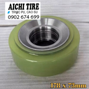 Bánh xe nâng điện PU KOMATSU 178x73