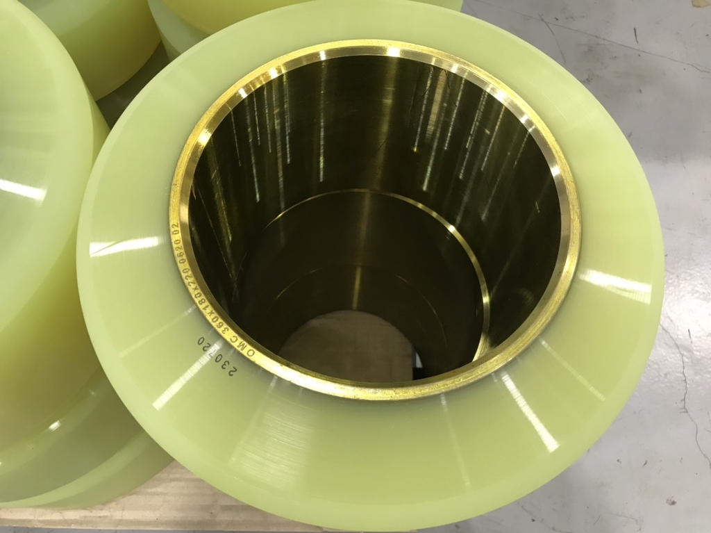 Bánh xe nâng điện pu – Định hình lại hiệu suất và an toàn trong logistics